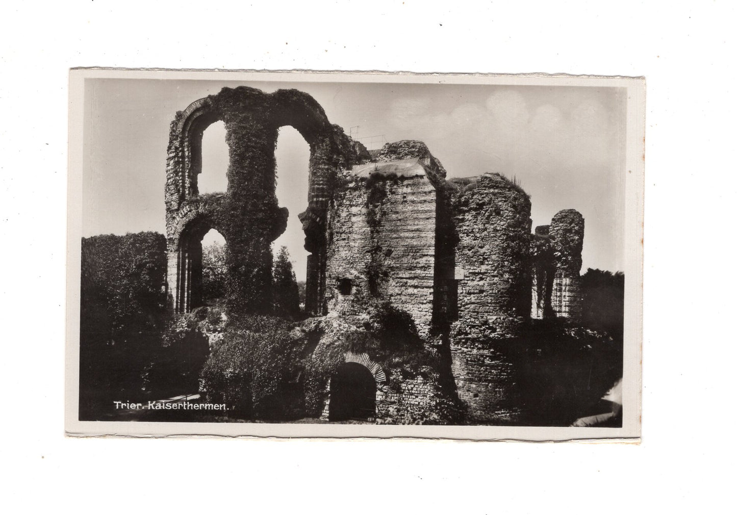 Ansichtskarte Trier an der Mosel / Kaiserthermen / M1-56