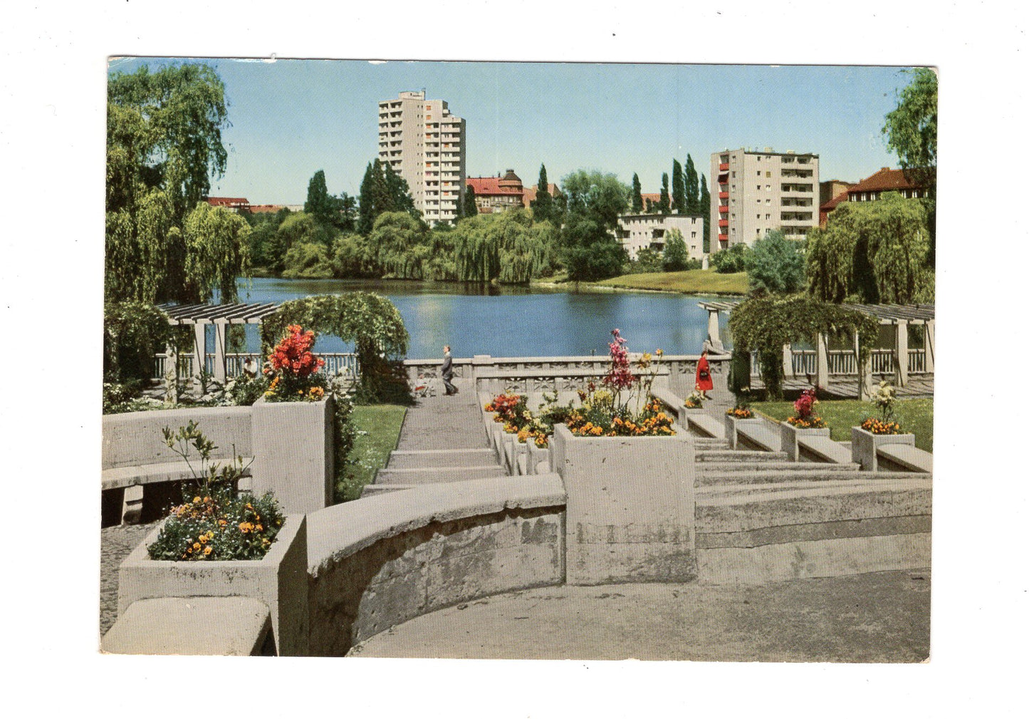 Ansichtskarte Berlin / Lietzensee mit Hochhaus