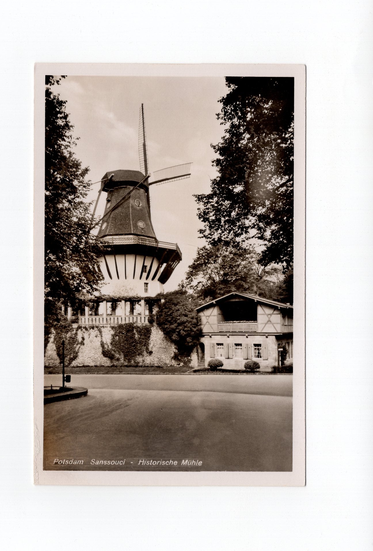 Ansichtskarte Potsdam-Sanssouci / Historische Mühle