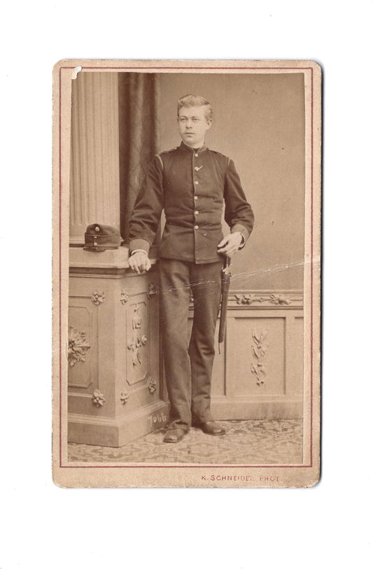 Fotografie K.u.k. Soldat / Soldatenportrait - Wien 1870er