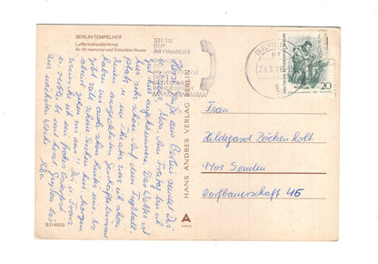 Ansichtskarte Berlin-Tempelhof / Luftbrückendenkmal