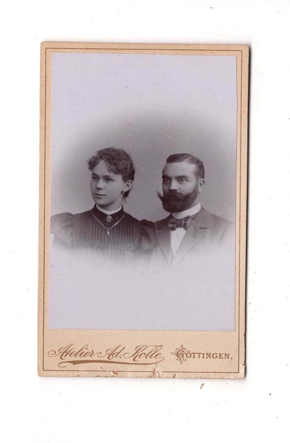 Fotografie Feines Paar - Göttingen 1890er / CDV L1-36