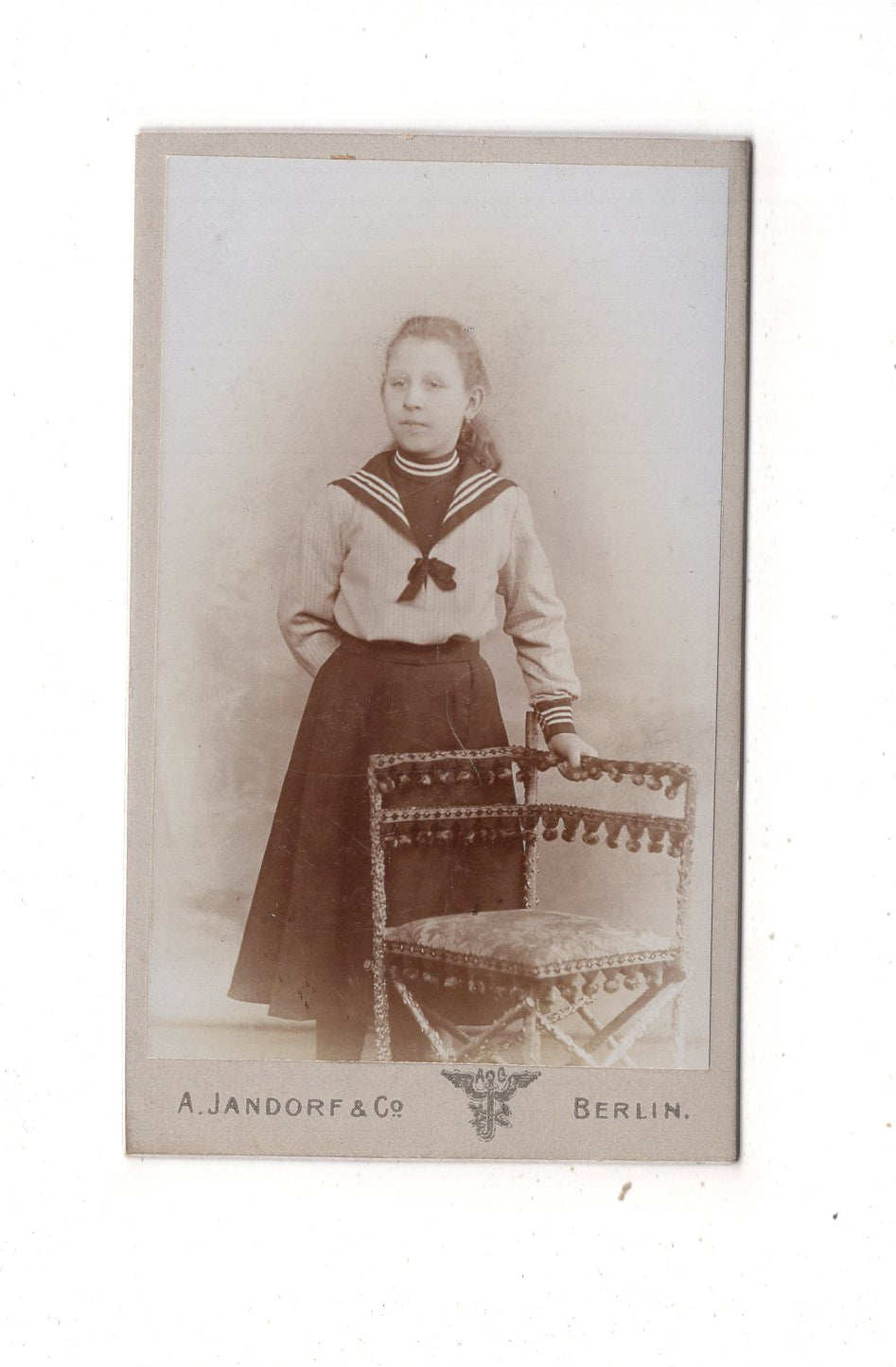 Fotografie Feines junges Mädchen - Berlin 1890er / CDV N1-01