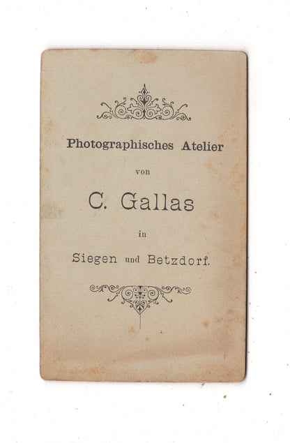 Fotografie Niedlicher kleiner Junge - Siegen & Betzdorf 1880er