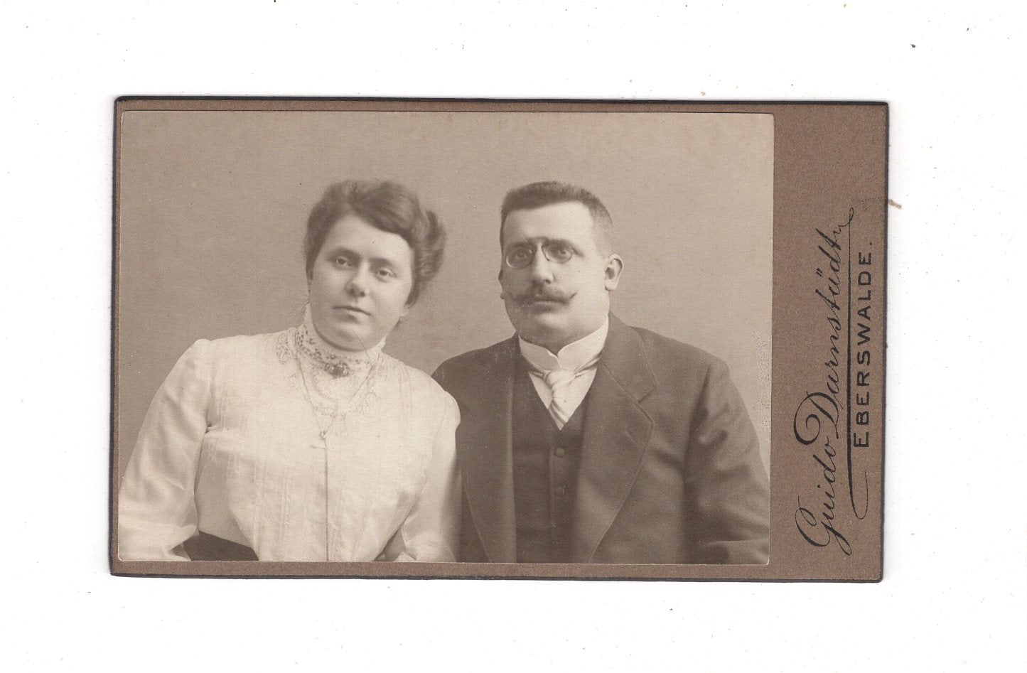 Fotografie Feines Paar - Eberswalde 1900er / CDV L1-36