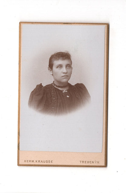 Fotografie Damenportrait - Treuen im Vogtland 1890er / CDV C1-15