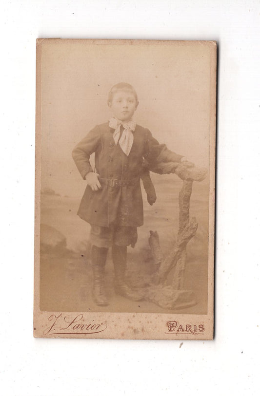 Fotografie Niedlicher kleiner Junge - Paris um 1890 / CDV M1-18