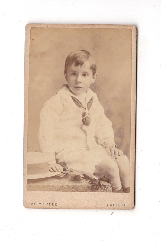 Fotografie Niedlicher kleiner Junge - Cardiff 1880er / CDV M1-18