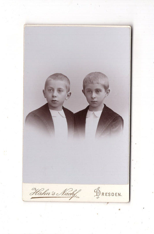 Fotografie Niedliche kleine Jungen - Dresden um 1900