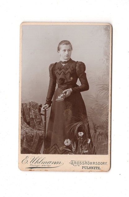 Fotografie Feines junges Mädchen - Großröhrsdorf / Pulsnitz 1890er / CDV E1-31