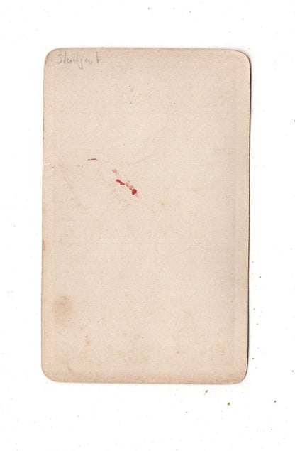 Fotografie Niedlicher kleiner Junge auf einem Schaukelpferd - unbekannter Ort um 1860