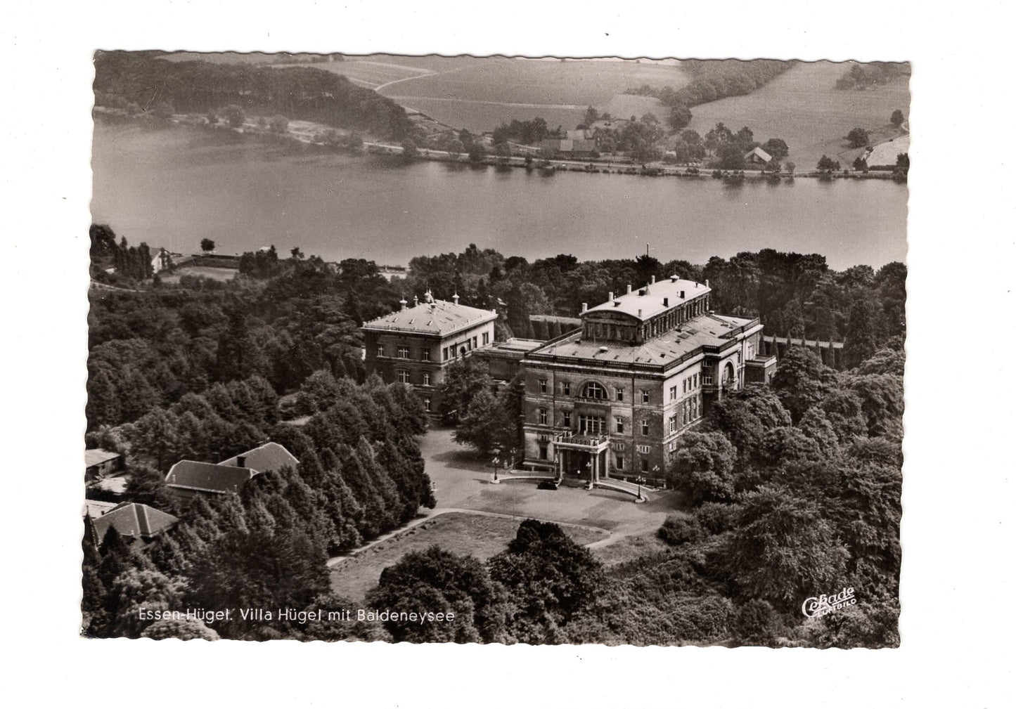 Ansichtskarte Essen / Villa Hügel mit Baldeneysee / I1-64