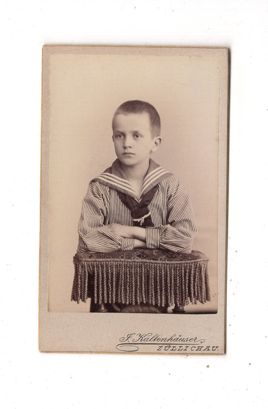 Fotografie Niedlicher kleiner Junge / benannt - Züllichau Sulechow 1890er