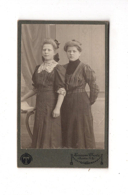 Fotografie Feine junge Mädchen - Berlin 1900er / CDV E1-31