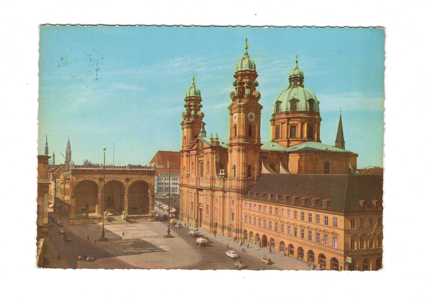 Ansichtskarte München / Feldherrnhalle und Theatinerkirche / G1-53