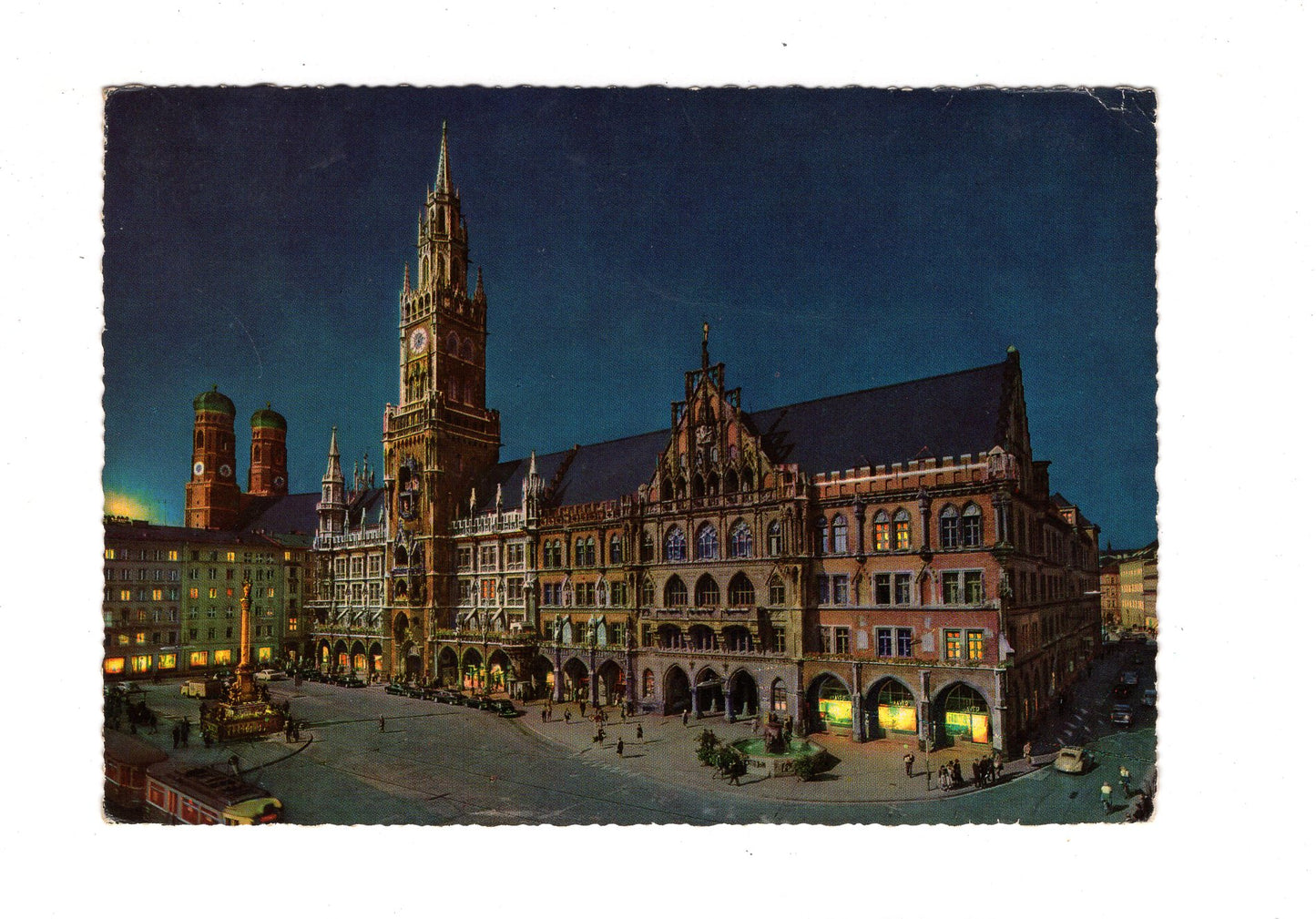 Ansichtskarte München / Rathaus und Frauenkirche / G1-53