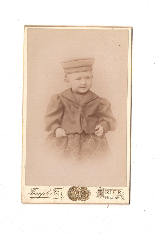 Fotografie Niedlicher kleiner Junge - Trier 1889 / CDV M1-19