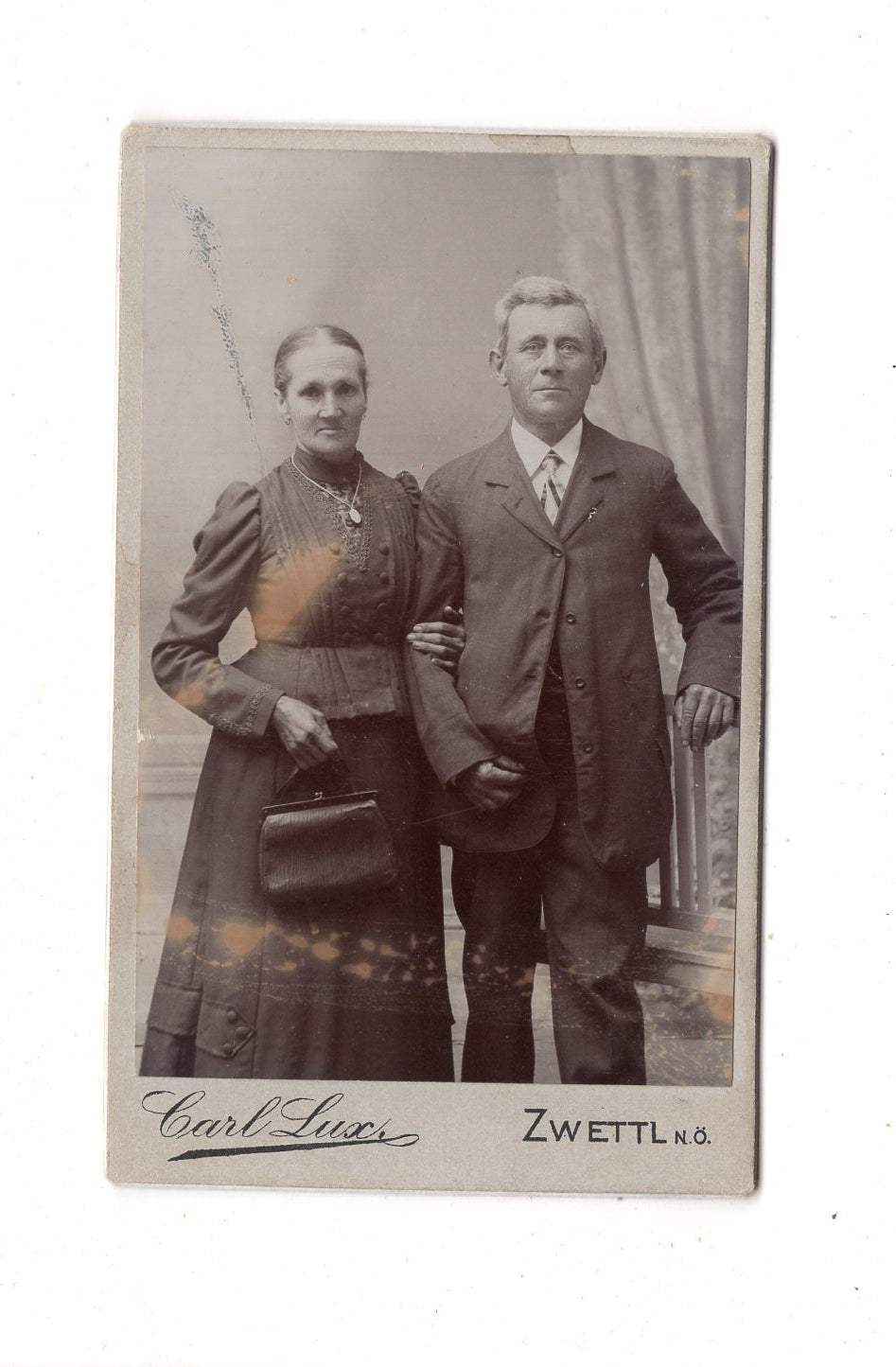 Fotografie Feines Paar - Zwettl / Niederösterreich 1900er / CDV L1-37