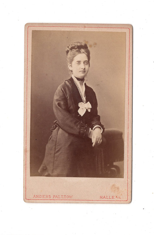 Fotografie Feine Dame - Halle an der Saale 1870er / CDV C1-34