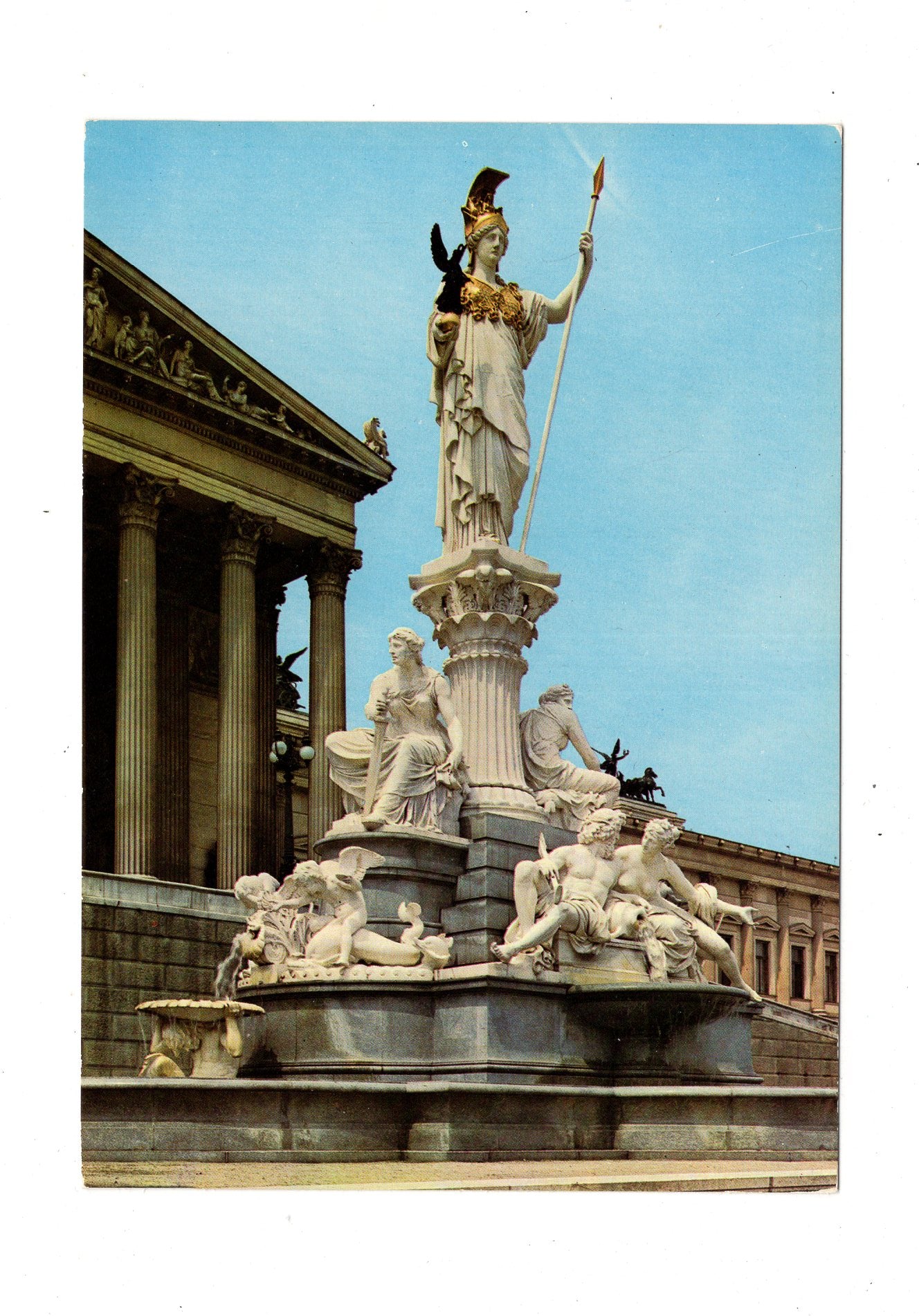 Ansichtskarte Wien / Parlament mit Pallas Athene / Österreich