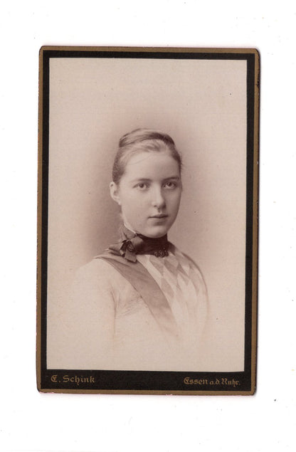 Fotografie Damenportrait - Essen an der Ruhr 1880er / CDV C1-16