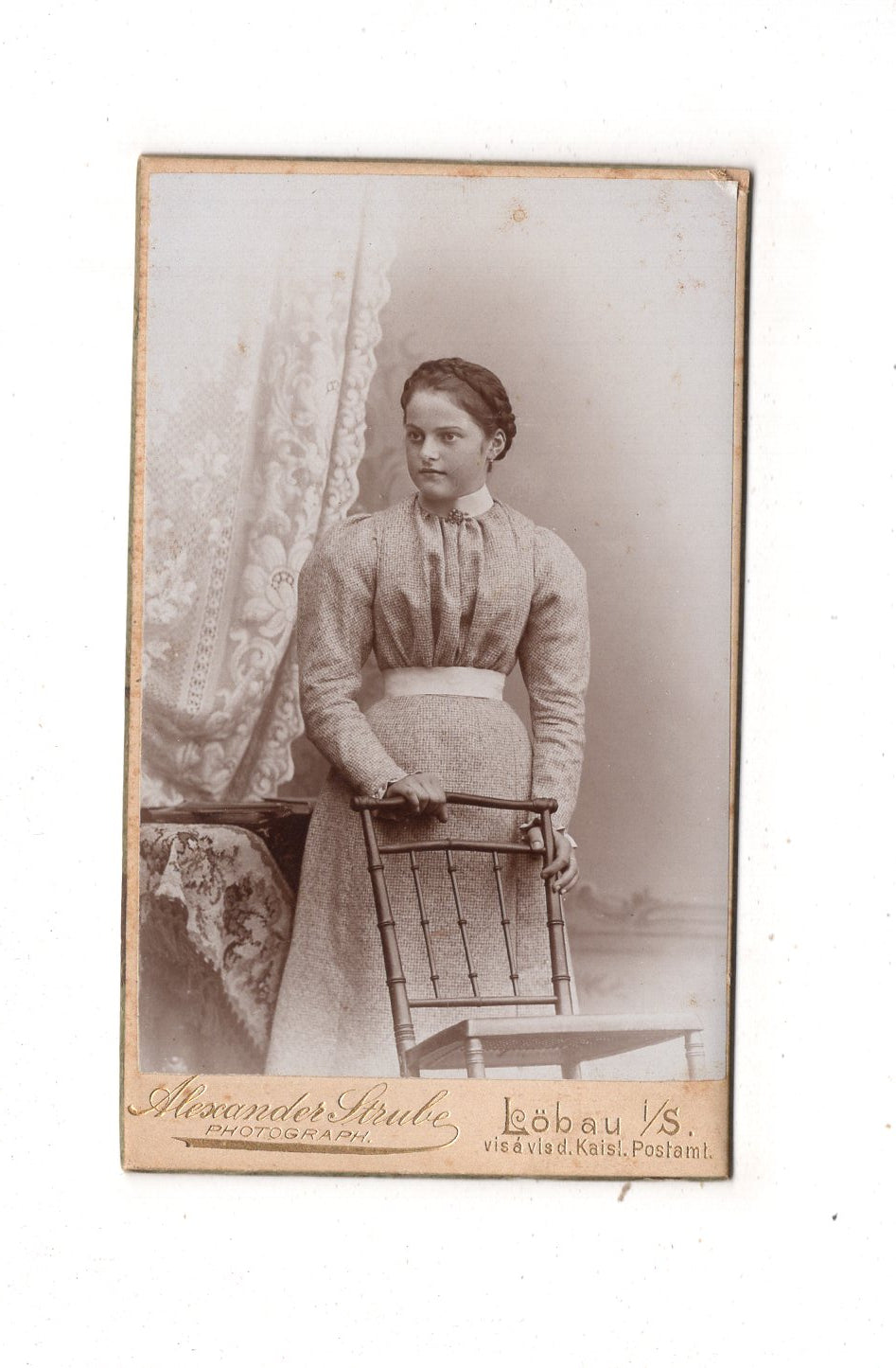 Fotografie Feines junges Mädchen - Löbau / Ebersbach 1890er / CDV E1-31