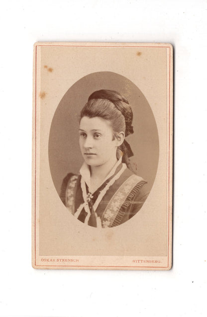 Fotografie Damenportrait - Wittenberg um 1880 / CDV C1-17