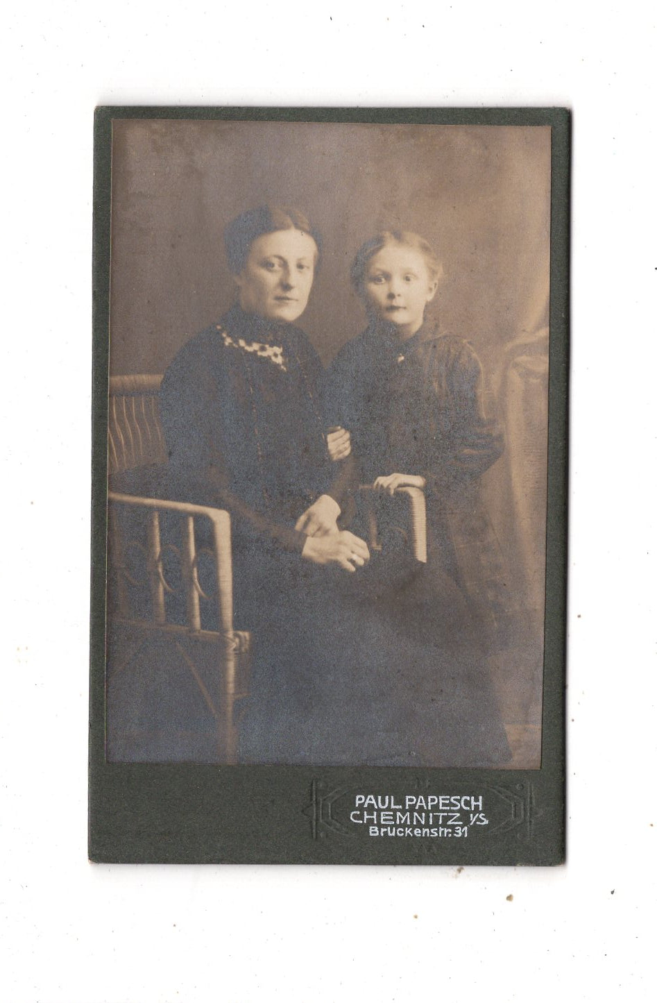 Fotografie Feine Dame mit Mädchen - Chemnitz 1910er
