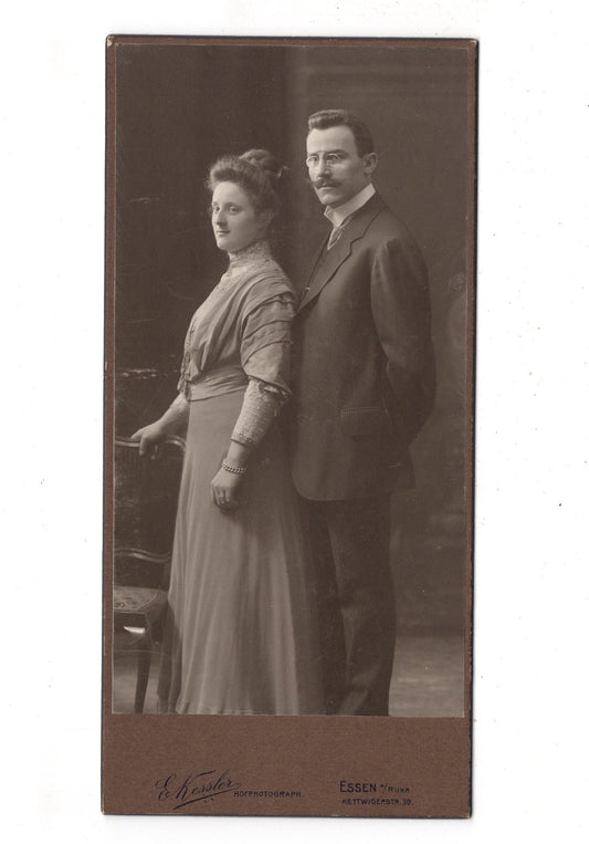 Fotografie Feines Paar - Essen an der Ruhr 1900er / CAB X-27