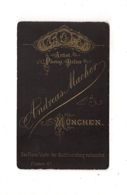 Fotografie Feine Dame mit Mädchen - München um 1880