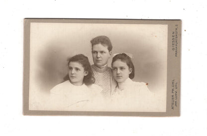 Fotografie Feine Dame mit Mädchen - Gießen um 1900