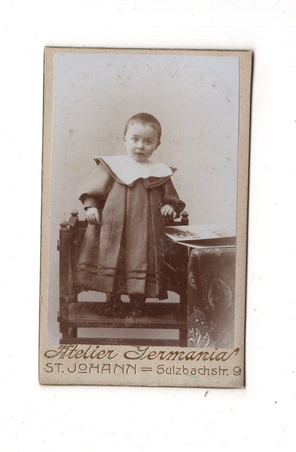 Fotografie Niedlicher kleiner Junge - St. Johann um 1900 / CDV M1-20