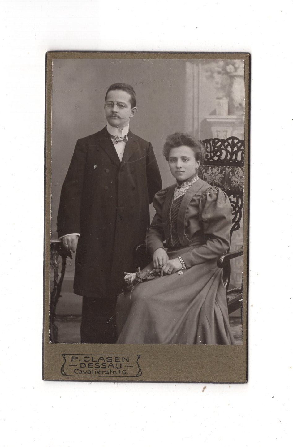 Fotografie Feines Paar - Dessau 1900er / CDV L1-38