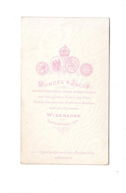 Fotografie Damenportrait - Wiesbaden 1870er / CDV C1-17