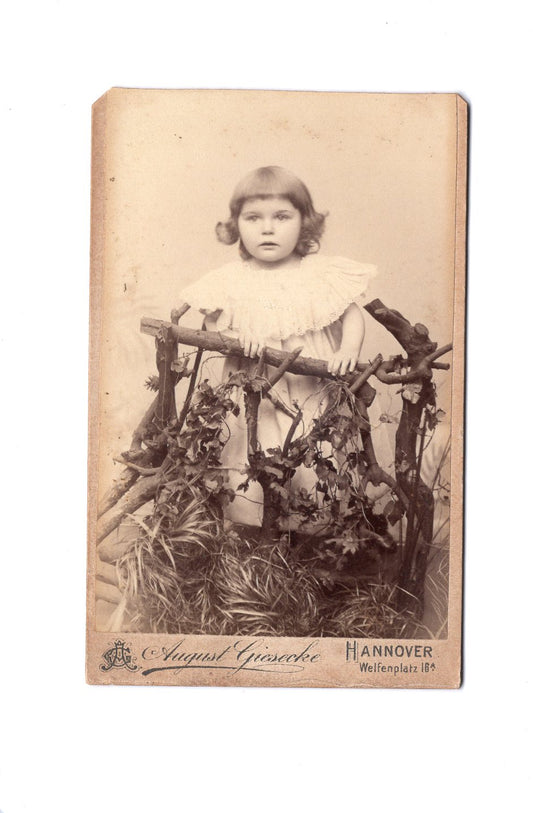 Fotografie Niedliches kleines Mädchen - Hannover 1890er