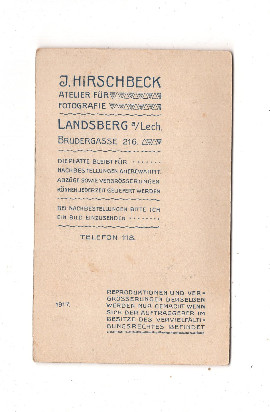 Fotografie Frau mit kleinen Kindern - Landsberg am Lech 1917