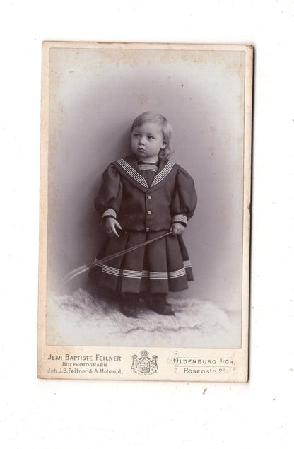 Fotografie Niedlicher kleiner Junge - Oldenburg / Jever / Borkum 1890er / CDV M1-20