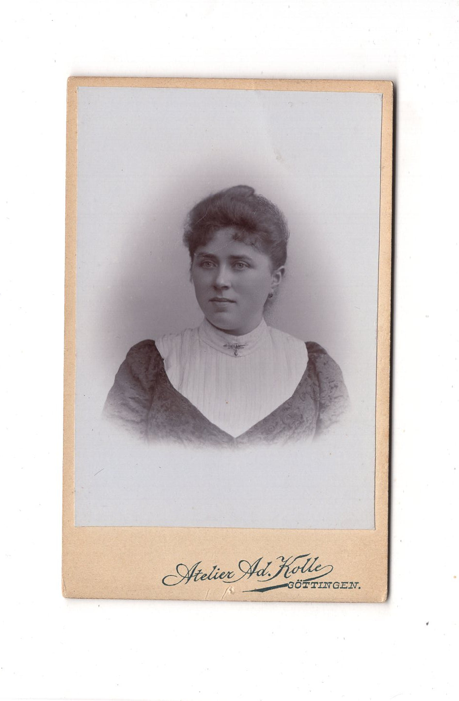 Fotografie Damenportrait - Göttingen 1890er / CDV C1-17