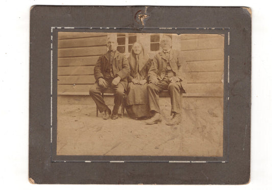 Fotografie Schönes Familienbild - unbekannter Ort 1900er