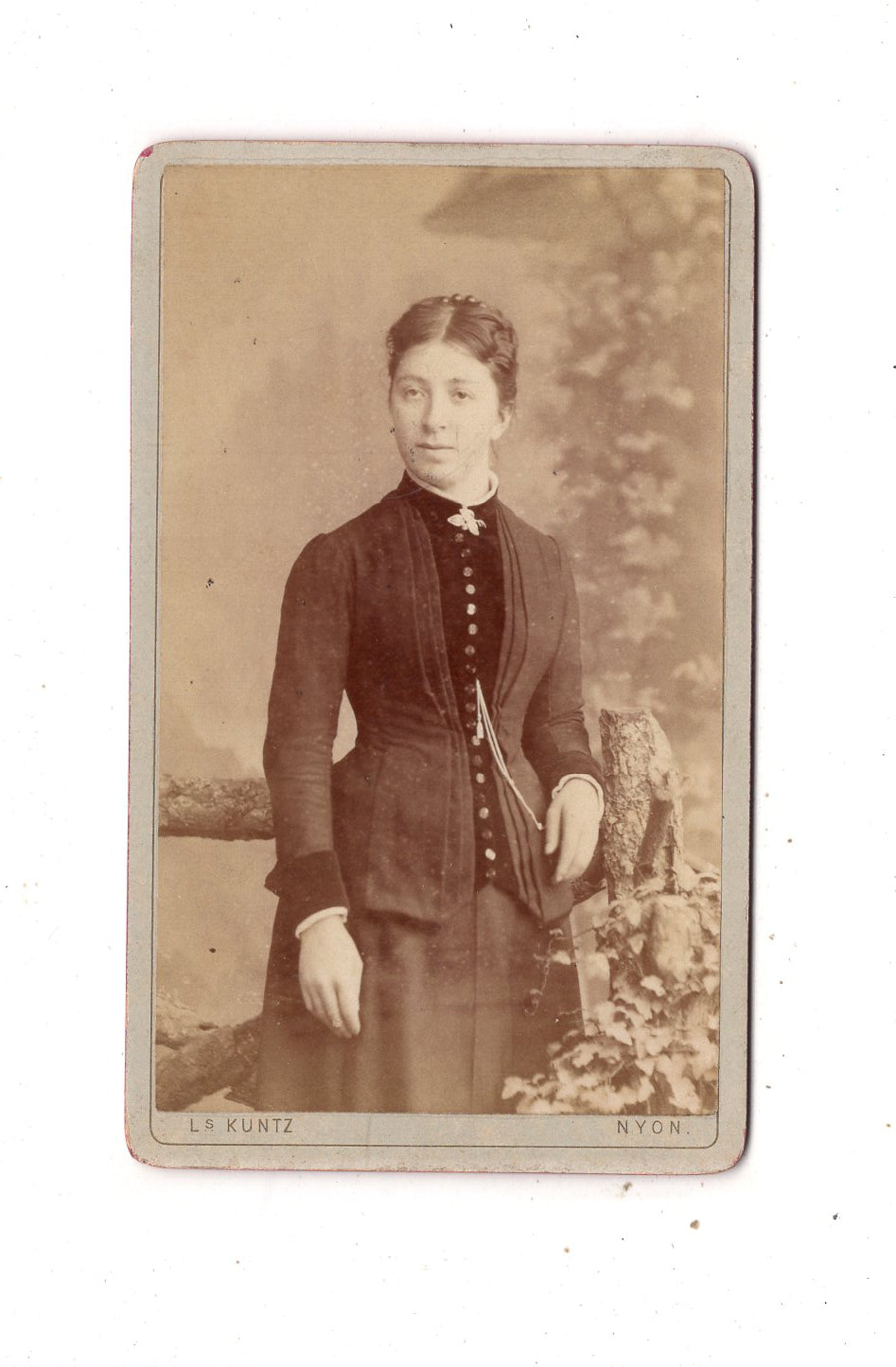 Fotografie Feine Dame - Nyon 1880er