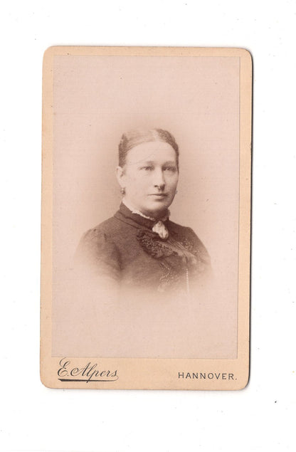 Fotografie Damenportrait - Hannover 1880er / CDV C1-17