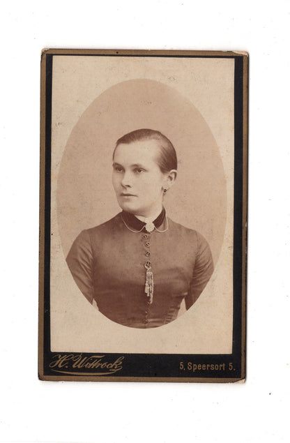 Fotografie Damenportrait - Hamburg 1880er / CDV C1-17