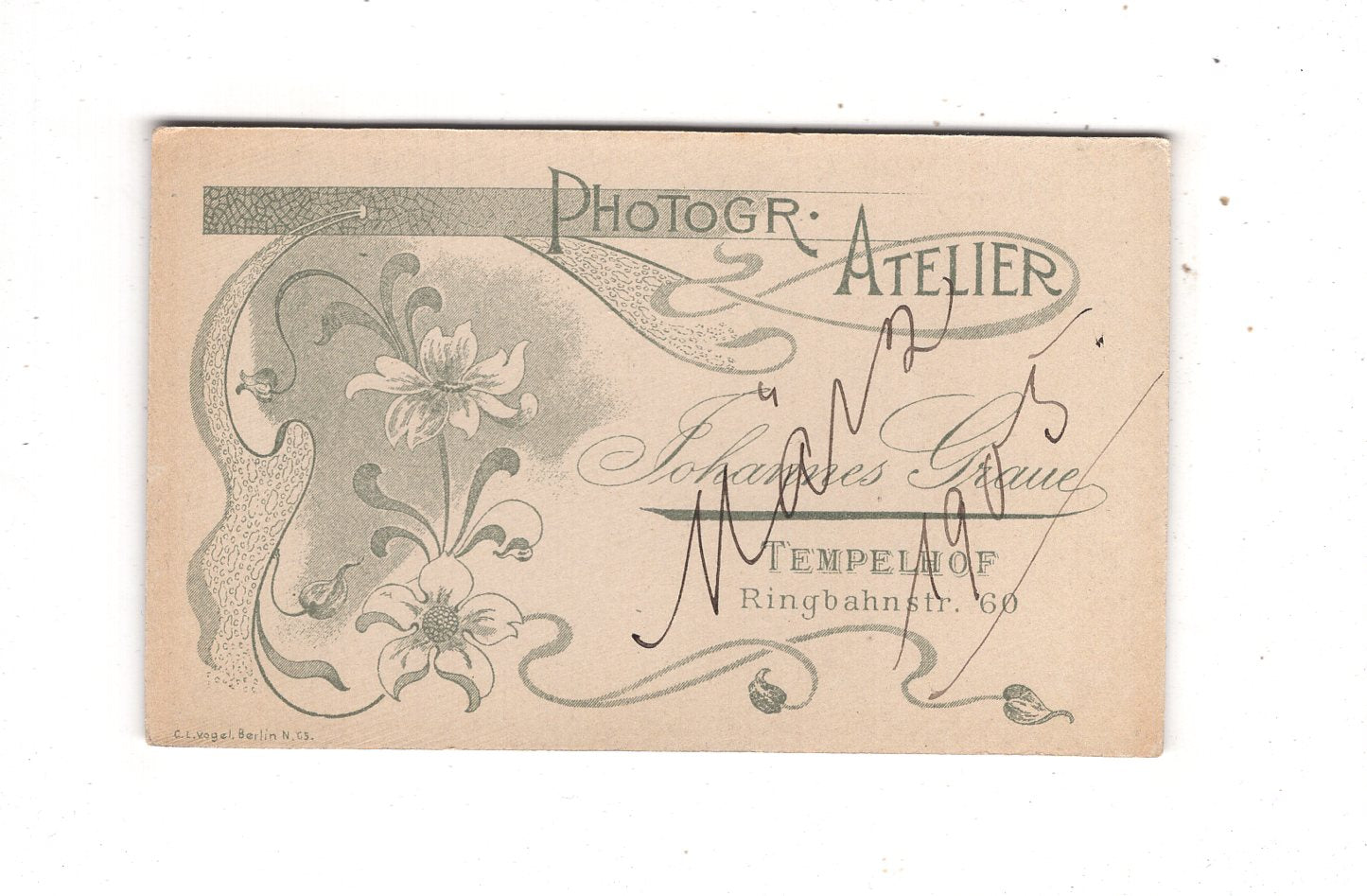 Fotografie Feine Dame mit kleinem Kind - Berlin-Tempelhof 1905