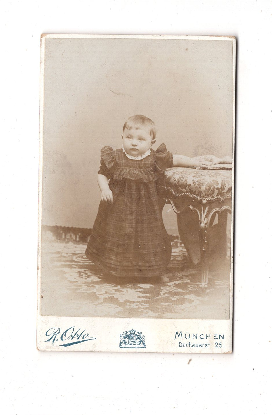 Fotografie Niedlicher kleiner Junge - München 1890er / CDV M1-21