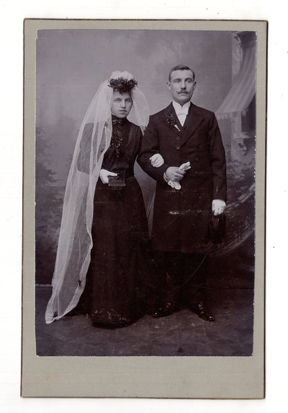 Fotografie Schönes Hochzeitsbild - unbekannter Ort 1900er