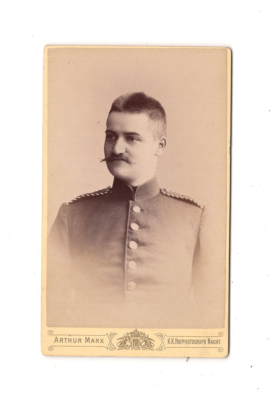Fotografie Soldat - Frankfurt Main / Bad Homburg vor der Höhe um 1890 / CDV M1-01