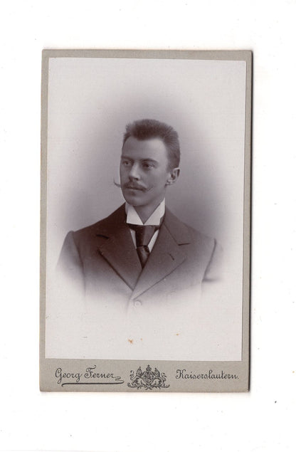 Fotografie Herrenportrait - Kaiserslautern um 1900 / CDV C1-18