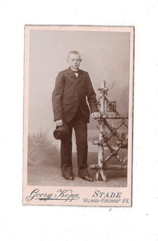 Fotografie Feiner Junge - Stade 1890er / CDV N1-04