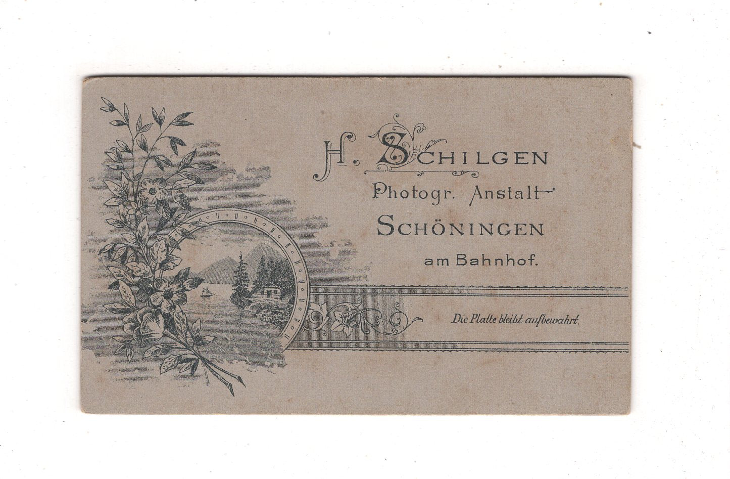 Fotografie Niedlicher kleiner Junge - Schöningen um 1900 / CDV M1-21