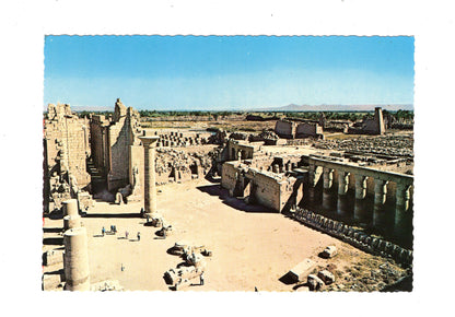 Ansichtskarte Luxor-Karnak / Vorhof des Amontempels / Ägypten